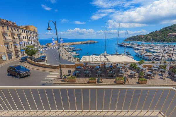 appartamento in vendita a Monte Argentario in zona Porto Santo Stefano