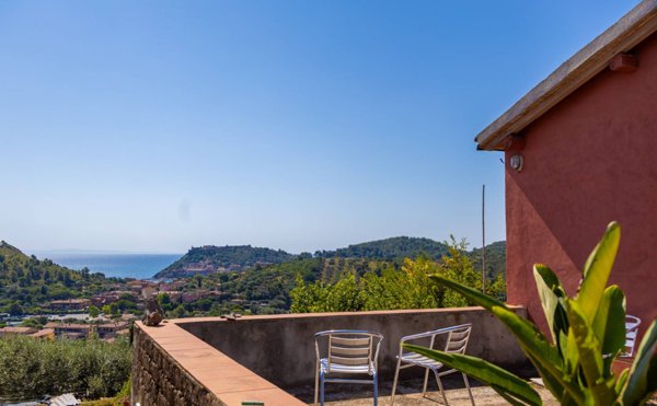 casa indipendente in vendita a Monte Argentario in zona Porto Ercole