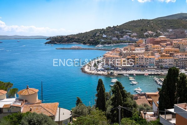 appartamento in vendita a Monte Argentario in zona Porto Santo Stefano