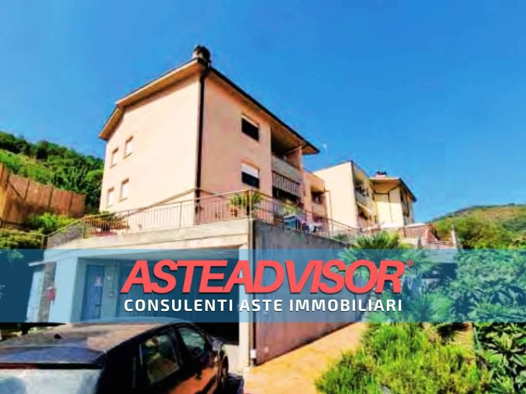 appartamento in vendita a Monte Argentario in zona Porto Santo Stefano