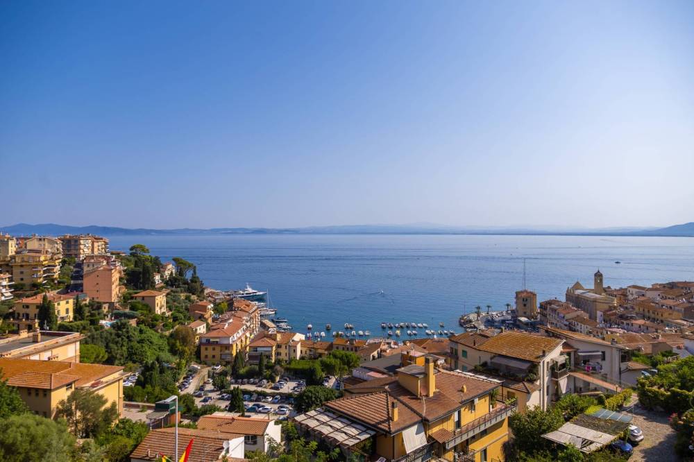 appartamento in vendita a Monte Argentario in zona Porto Santo Stefano