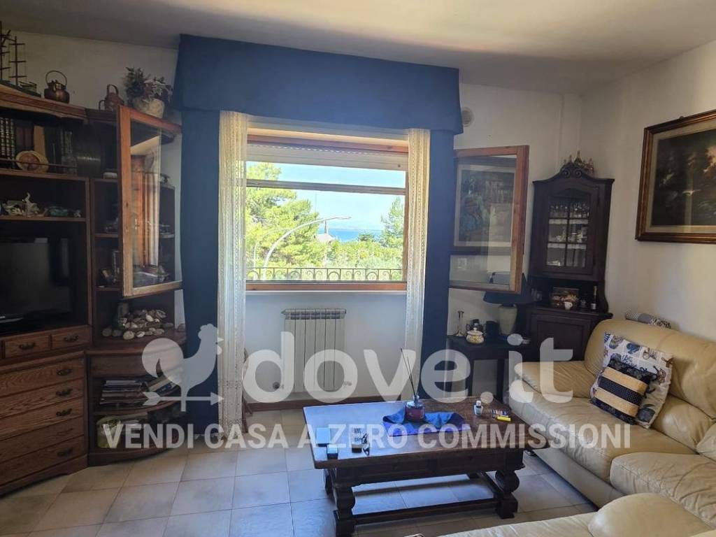 appartamento in vendita a Monte Argentario in zona Porto Santo Stefano