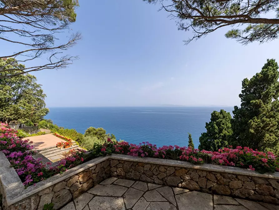 casa indipendente in vendita a Monte Argentario in zona Porto Santo Stefano