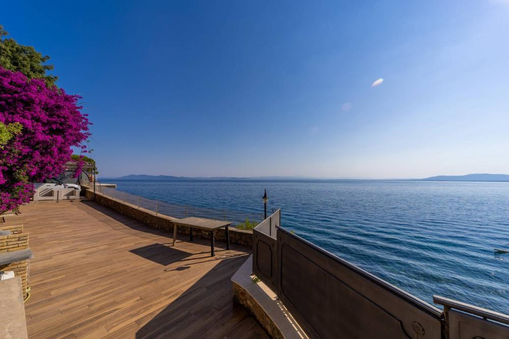 casa indipendente in vendita a Monte Argentario in zona Porto Santo Stefano