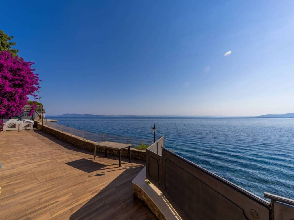 casa indipendente in vendita a Monte Argentario in zona Porto Santo Stefano