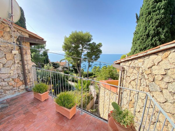 appartamento in vendita a Monte Argentario in zona Cala Piccola