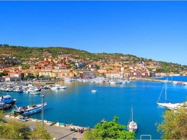 casa indipendente in vendita a Monte Argentario in zona Porto Santo Stefano