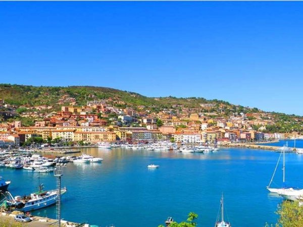 casa indipendente in vendita a Monte Argentario in zona Porto Santo Stefano