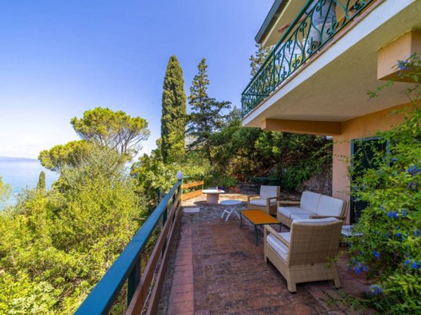casa indipendente in vendita a Monte Argentario in zona Porto Santo Stefano