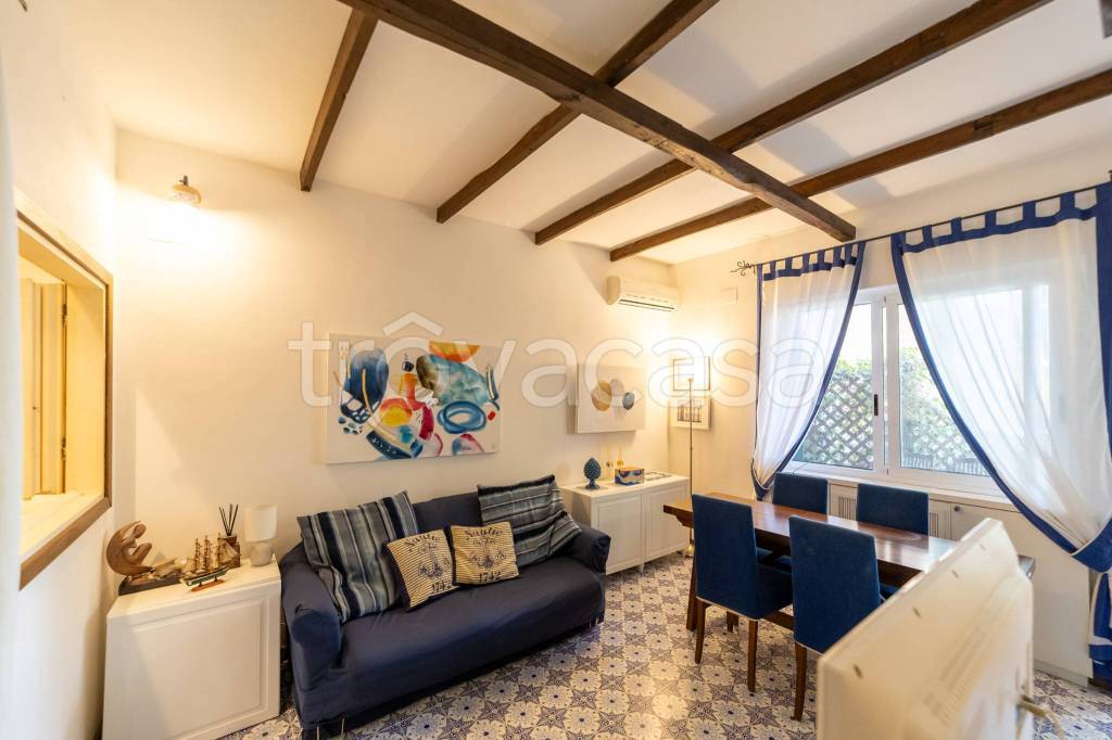 appartamento in vendita a Monte Argentario in zona Porto Ercole