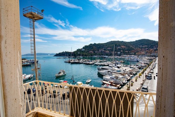 appartamento in vendita a Monte Argentario in zona Porto Santo Stefano