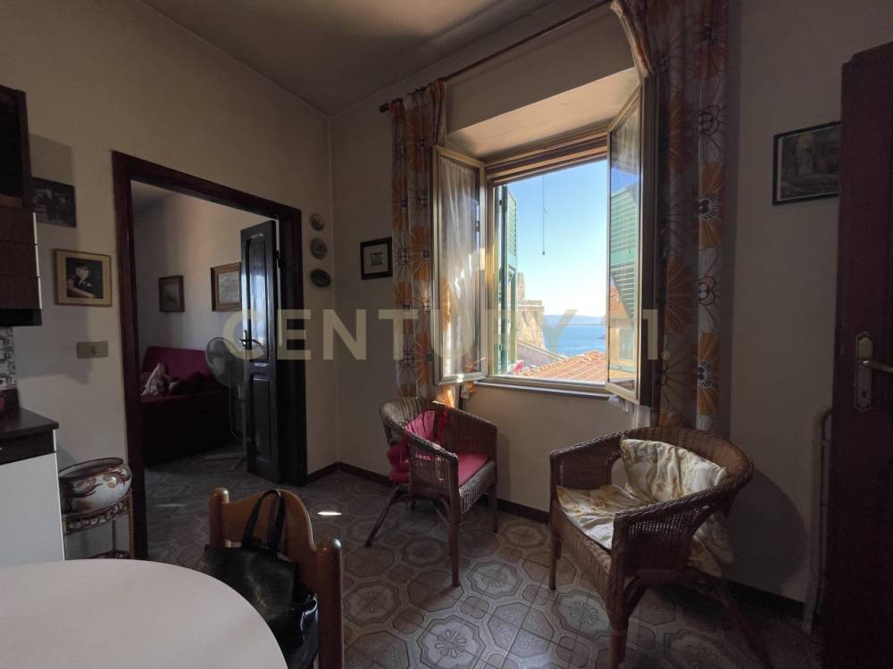 appartamento in vendita a Monte Argentario in zona Porto Santo Stefano