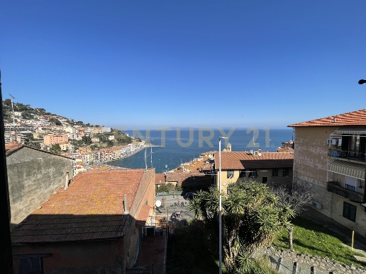 appartamento in vendita a Monte Argentario in zona Porto Santo Stefano