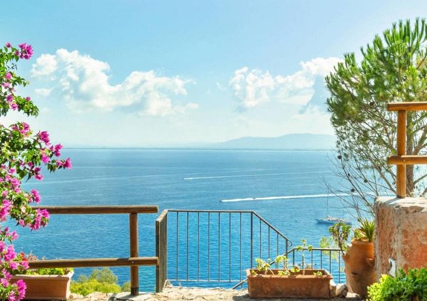 casa indipendente in vendita a Monte Argentario in zona Porto Santo Stefano