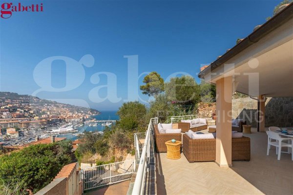 appartamento in vendita a Monte Argentario in zona Porto Santo Stefano