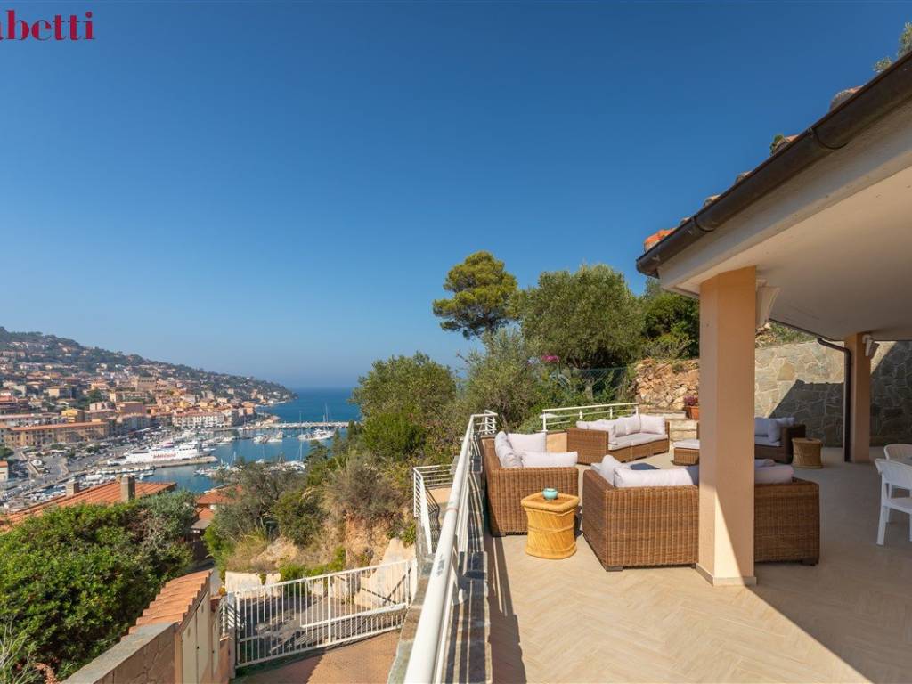 appartamento in vendita a Monte Argentario in zona Porto Santo Stefano