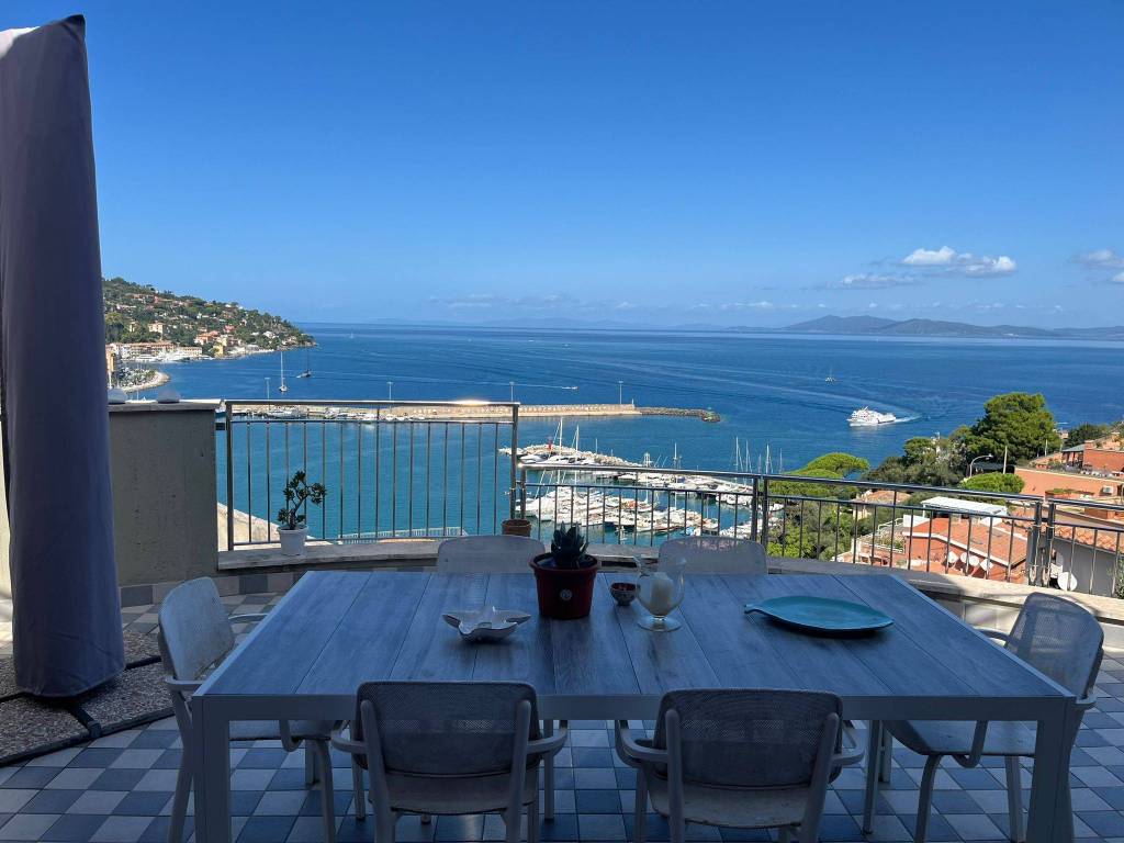 casa indipendente in vendita a Monte Argentario in zona Porto Santo Stefano