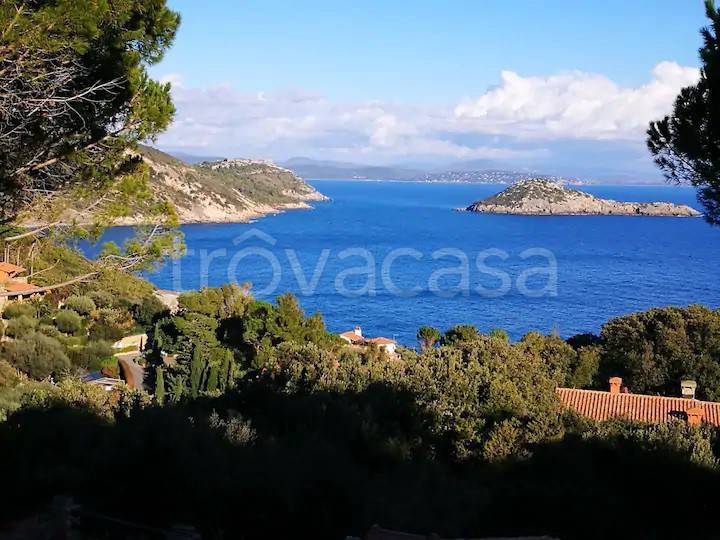 casa indipendente in vendita a Monte Argentario in zona Porto Ercole
