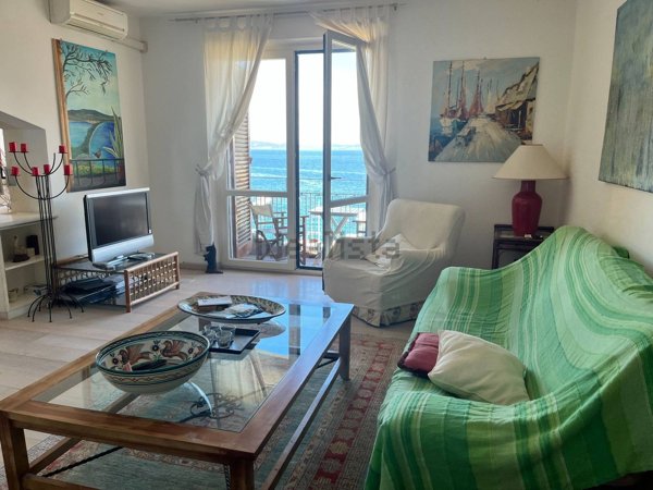 appartamento in vendita a Monte Argentario in zona Porto Santo Stefano