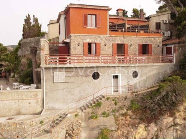 casa indipendente in vendita a Monte Argentario in zona Porto Santo Stefano