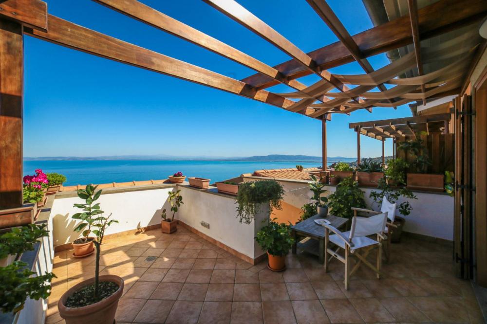 appartamento in vendita a Monte Argentario in zona Porto Santo Stefano