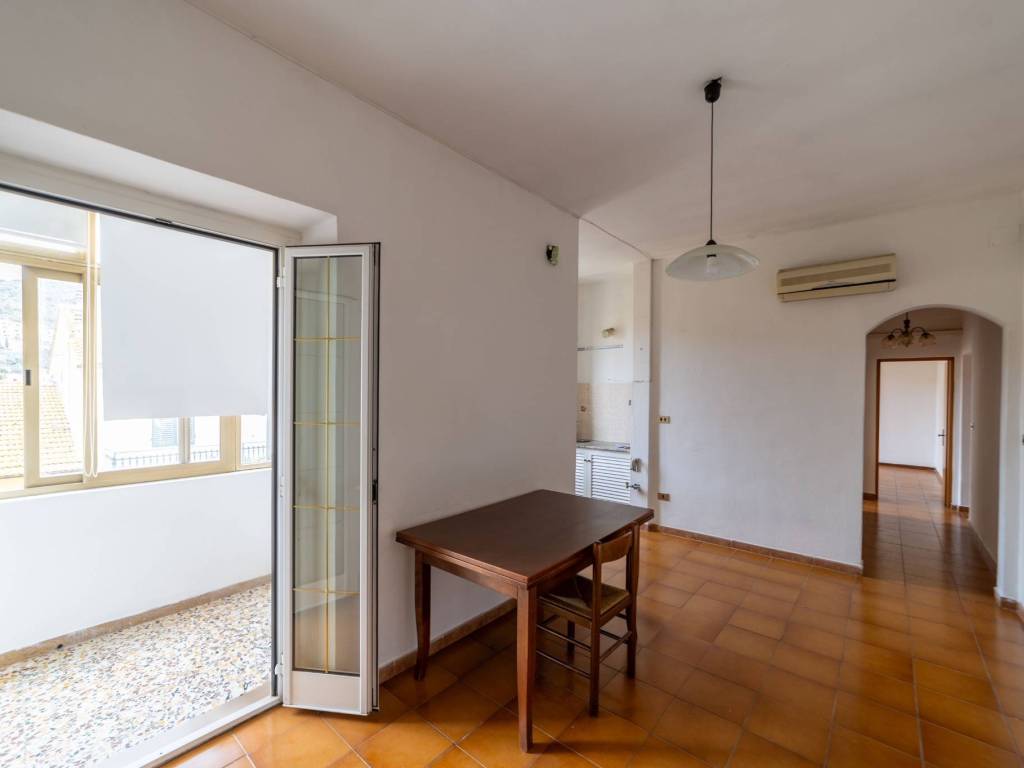 appartamento in vendita a Monte Argentario in zona Porto Santo Stefano