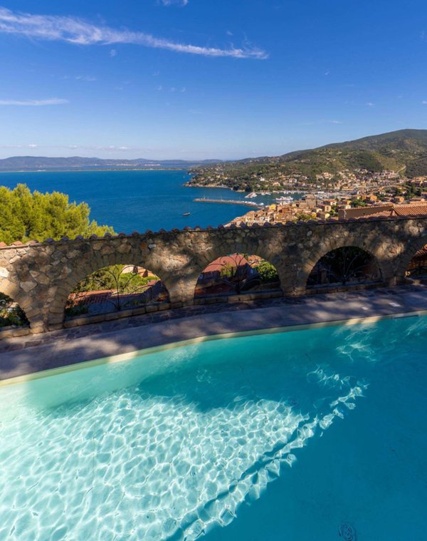 casa indipendente in vendita a Monte Argentario in zona Porto Santo Stefano
