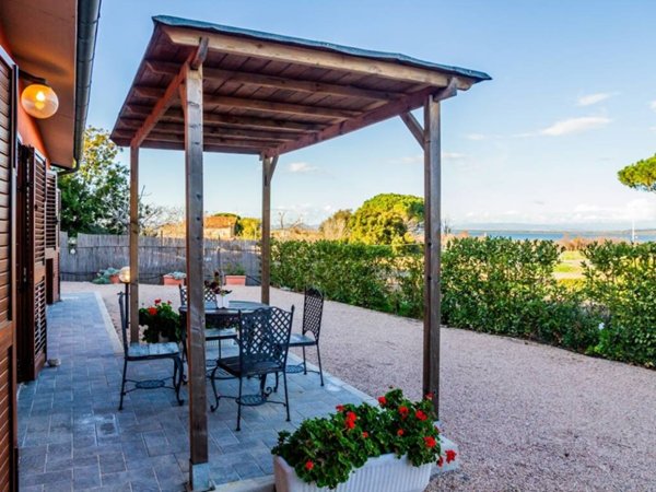 casa indipendente in vendita a Monte Argentario in zona Porto Ercole