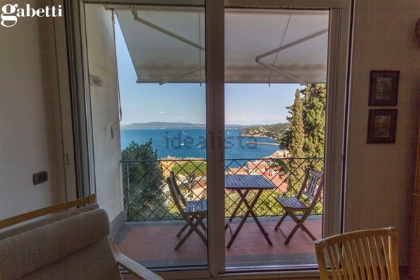 appartamento in vendita a Monte Argentario in zona Porto Santo Stefano