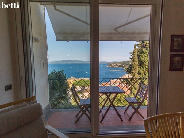 appartamento in vendita a Monte Argentario in zona Porto Santo Stefano