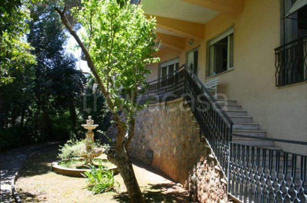 casa indipendente in vendita a Monte Argentario in zona Porto Santo Stefano