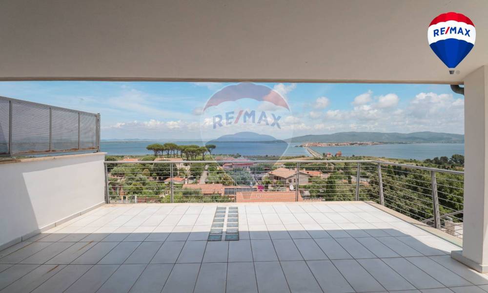 casa indipendente in vendita a Monte Argentario in zona Terrarossa