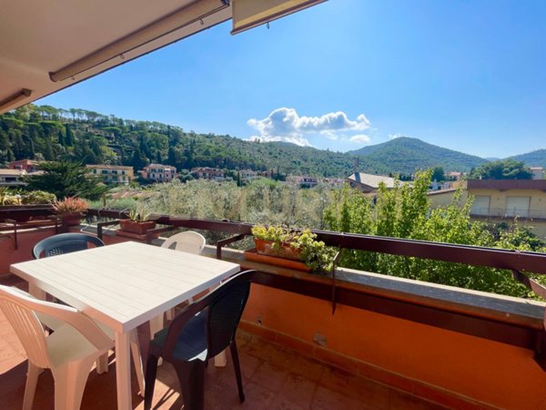appartamento in vendita a Monte Argentario in zona Porto Santo Stefano