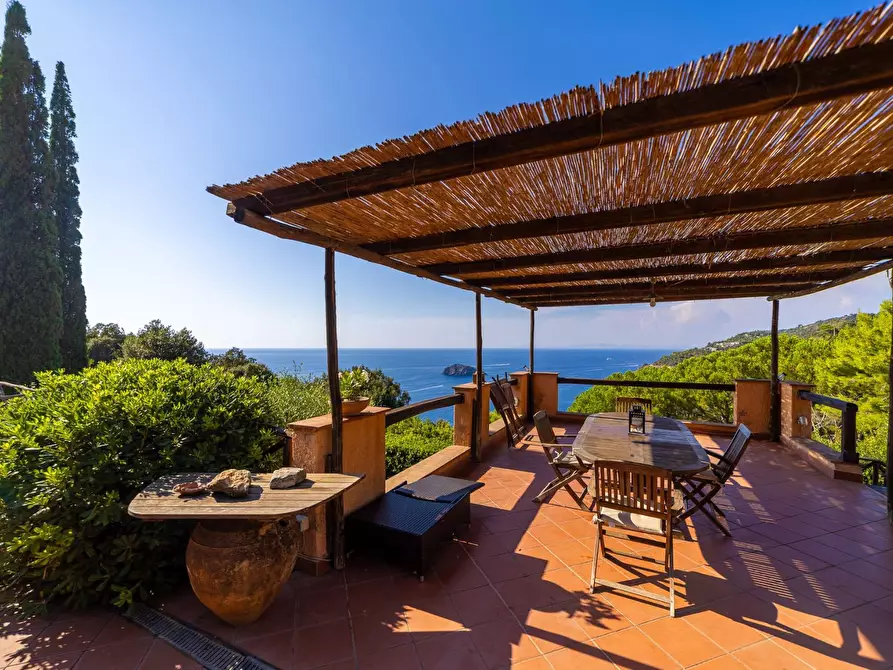 casa indipendente in vendita a Monte Argentario in zona Porto Santo Stefano