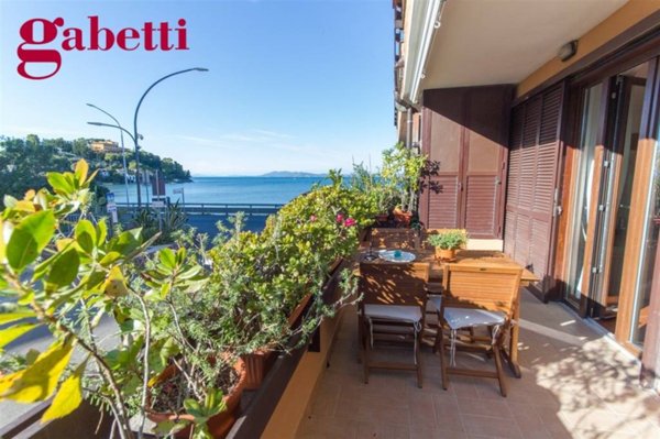 appartamento in vendita a Monte Argentario in zona Porto Santo Stefano