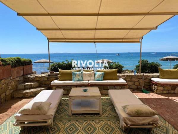 appartamento in vendita a Monte Argentario in zona Porto Santo Stefano
