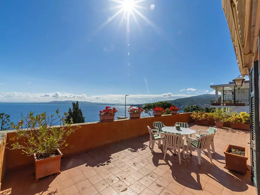 appartamento in vendita a Monte Argentario in zona Porto Santo Stefano
