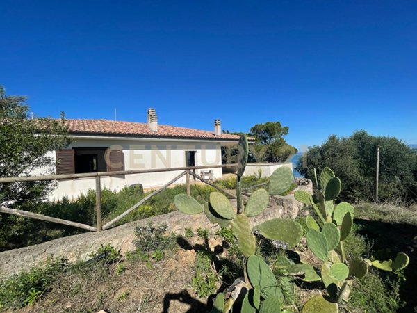casa indipendente in vendita a Monte Argentario in zona Santa Liberata