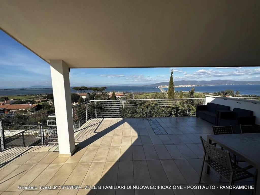 casa indipendente in vendita a Monte Argentario in zona Porto Ercole