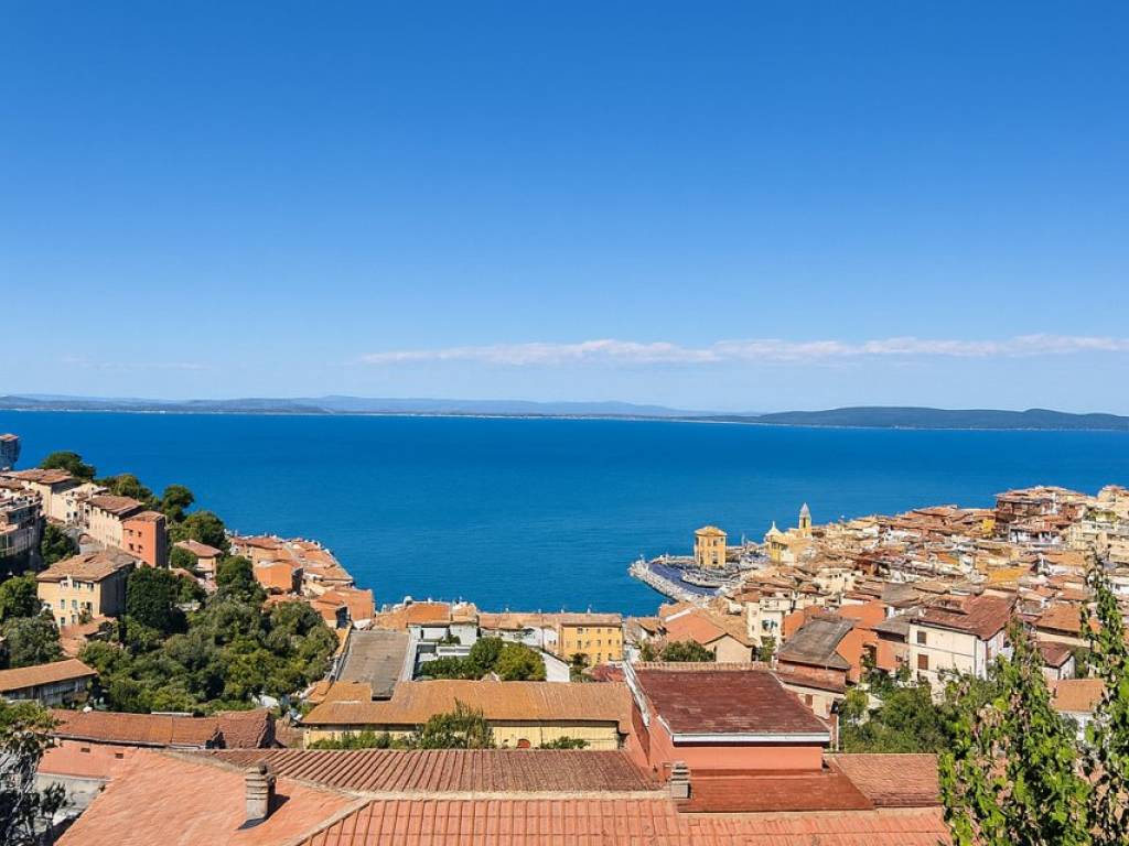 appartamento in vendita a Monte Argentario in zona Porto Santo Stefano