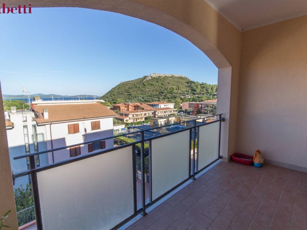 appartamento in vendita a Monte Argentario in zona Porto Ercole