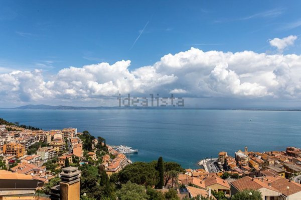 appartamento in vendita a Monte Argentario in zona Porto Santo Stefano