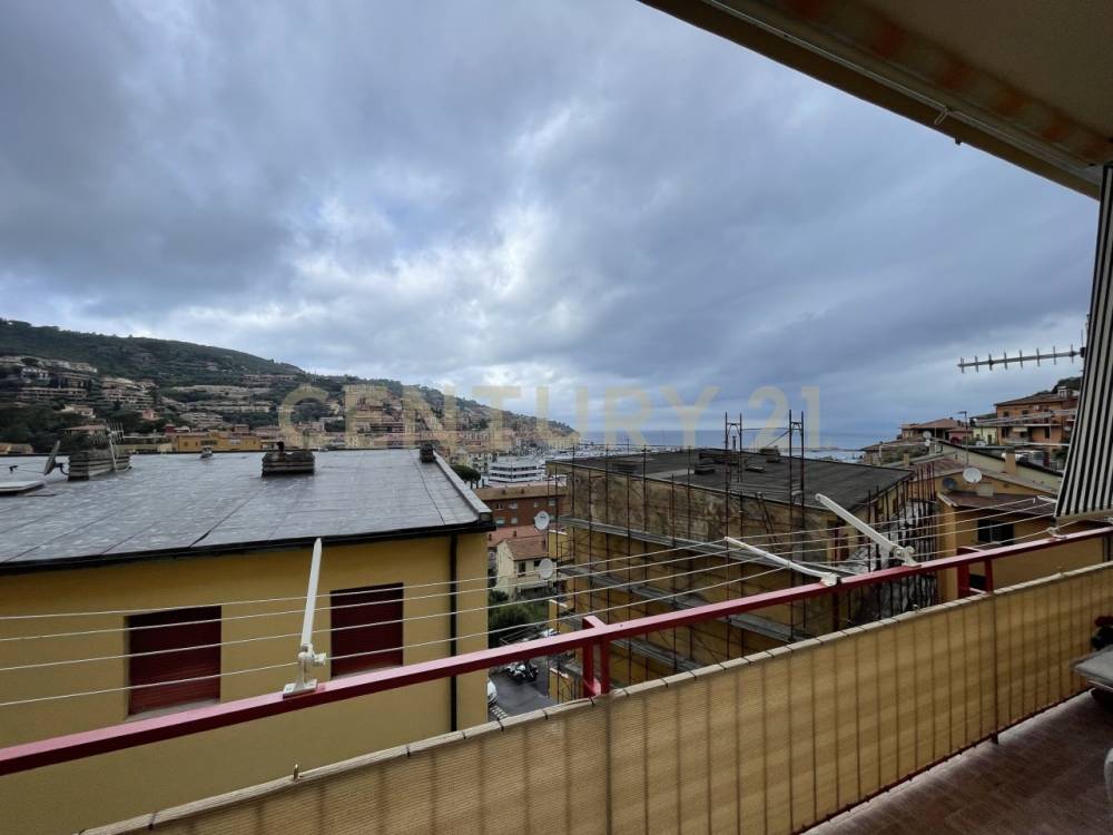 appartamento in vendita a Monte Argentario in zona Porto Santo Stefano