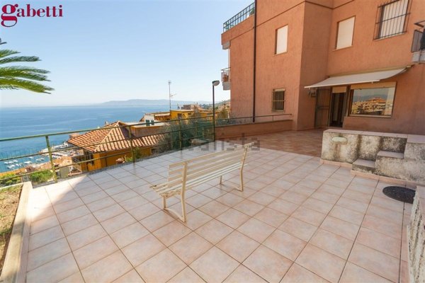 appartamento in vendita a Monte Argentario in zona Porto Santo Stefano