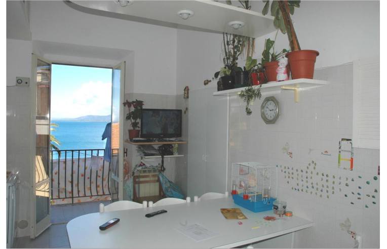 appartamento in vendita a Monte Argentario in zona Porto Santo Stefano