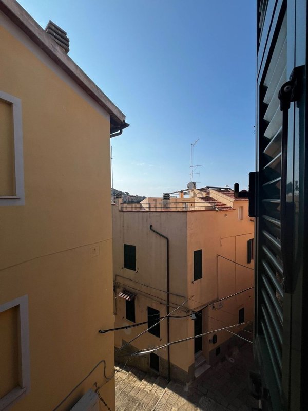 appartamento in vendita a Monte Argentario in zona Porto Santo Stefano