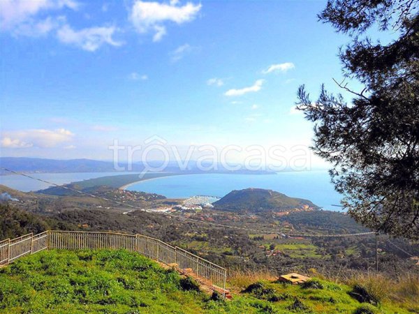 appartamento in vendita a Monte Argentario in zona Porto Ercole