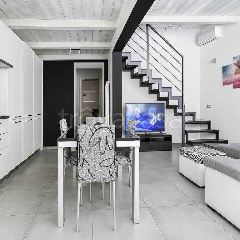 appartamento in vendita a Monte Argentario in zona Porto Santo Stefano