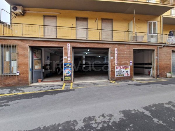 locale commerciale in vendita a Monte Argentario in zona Porto Santo Stefano