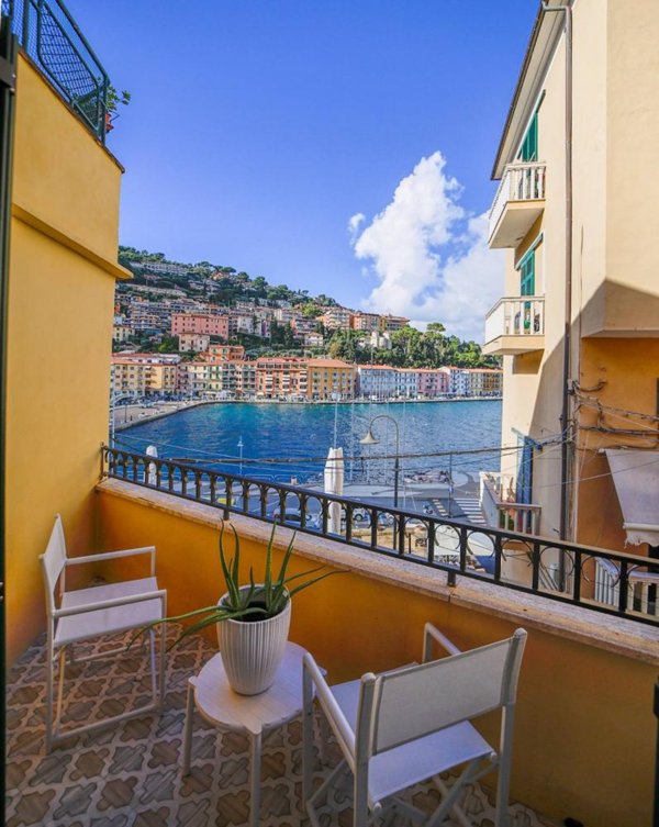 appartamento in vendita a Monte Argentario in zona Porto Santo Stefano